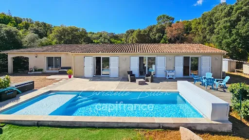 Maison 6 pièces 160 m²