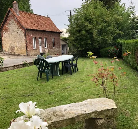 Loue chambre en colocation dans maison - 805m²