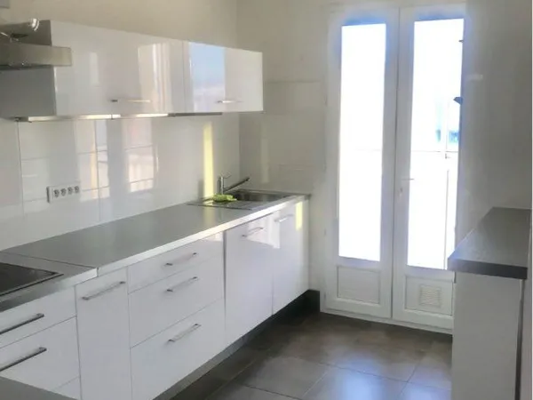 Part vend T3 la timone marseille