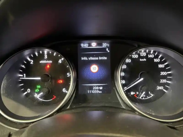 Nissan Qashqai 1.5 dci 115 — photo 22