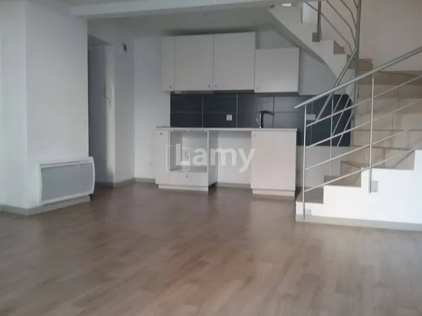 Appartement 1 pièce 51 m²