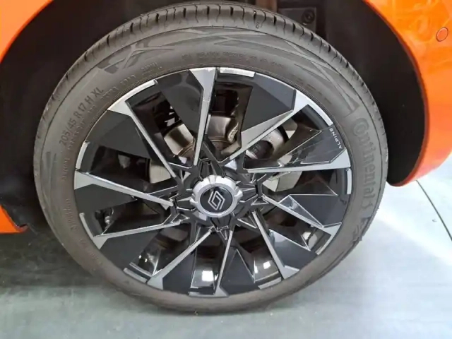 Renault Clio tce 90 — photo 18