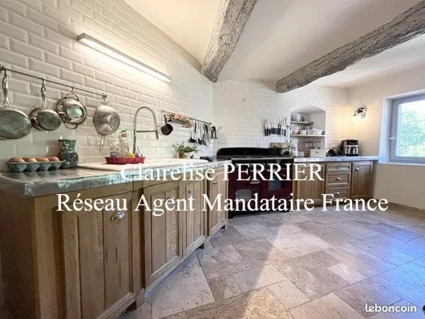 Maison de village 6 pièces 140 m²