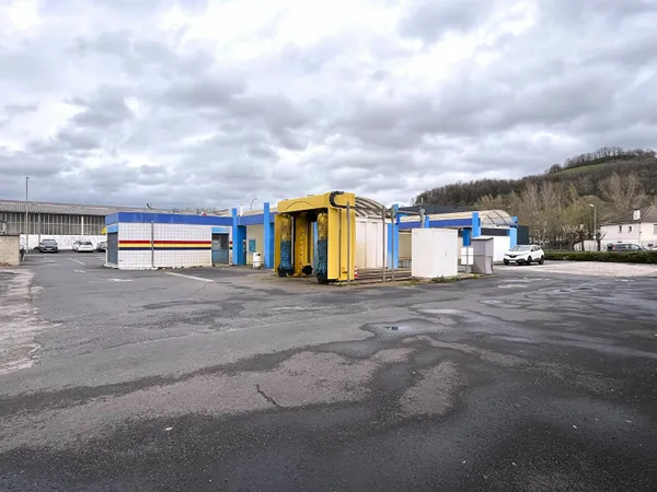 Terrain Commercial Aurillac 1832 m2