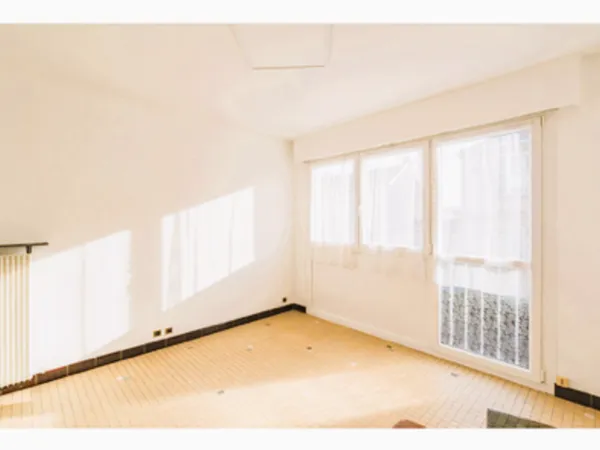 Reims beau studio meublé
