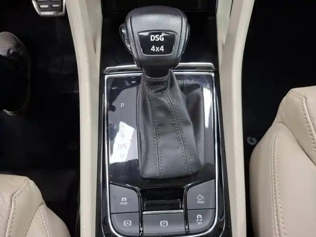 Skoda Kodiaq 2.0 tdi 150 scr dsg7 4x4 5pl — photo 43