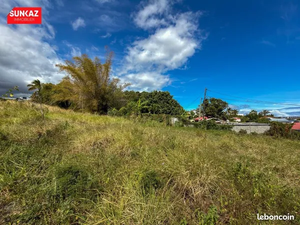Terrain 440 m² Saint Pierre