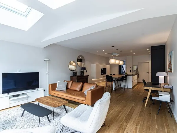 Maison 7 pièces 180 m²
