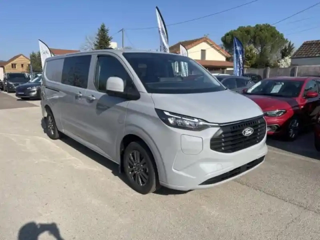 Ford Custom transit  fg 320 l2h1 2.5 duratec 232ch hybride recheargeable cabine approfondie limited cvt — photo 3