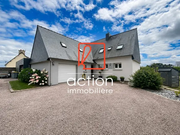 Spacieuse maison contemporaine d'environ 160m2 - Langoat