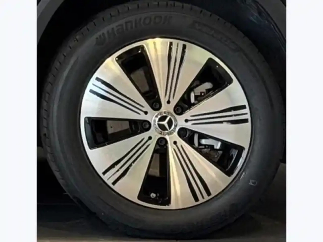 Mercedes Eqa 250 business line — photo 29