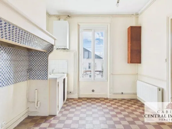 Appartement 6 pièces 70 m²