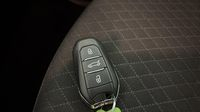 Opel Grandland X Hybrid 225ch Elegance Business — photo 16
