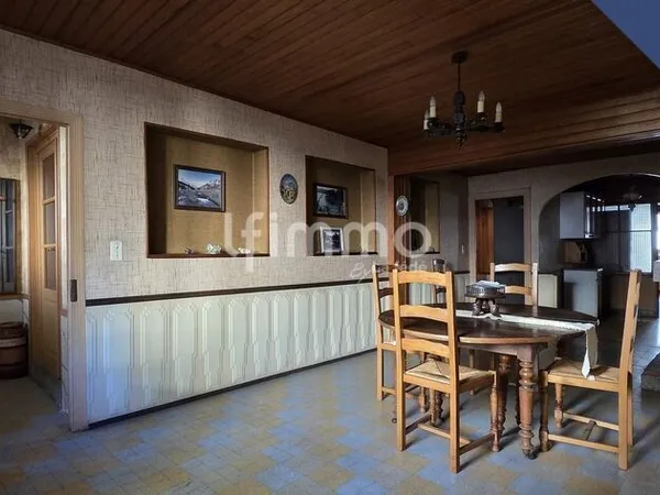 Maison 6 pièces 145 m²