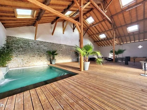 Propriété 7 pièces 499 m²