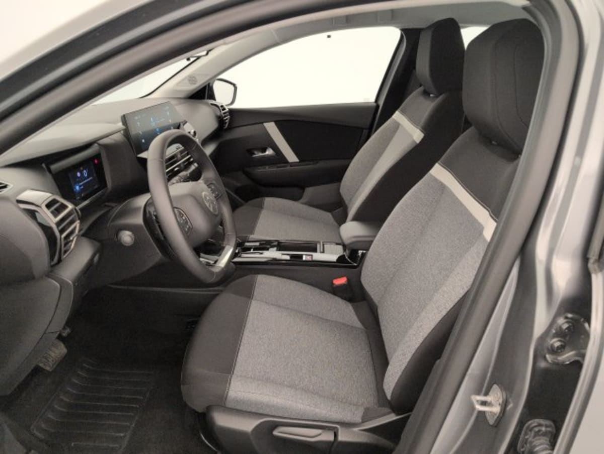 Citroën C4 — photo 16