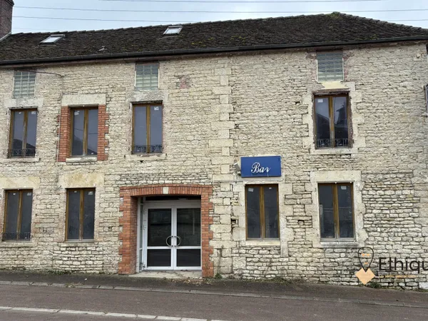 Ancien Hôtel/Restaurant à réhabiliter