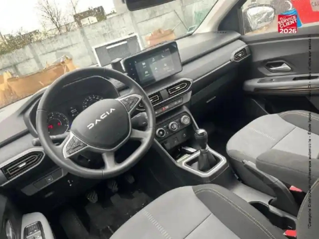 Dacia Sandero 1.0 tce 90ch stepway extreme — photo 15