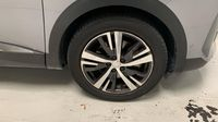 Peugeot 3008 HYBRID4 300ch Roadtrip e-EAT8 — photo 33