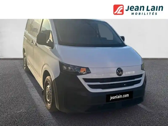 Volkswagen Transporter van l1h1 2.0 tdi 150 bva8 — photo 3