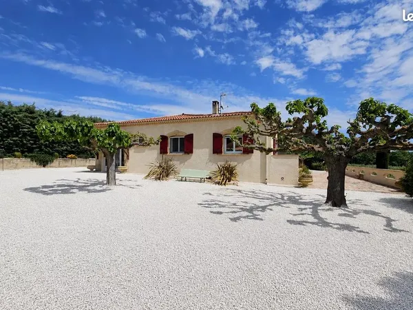 Gîte 5 pièces 180 m²