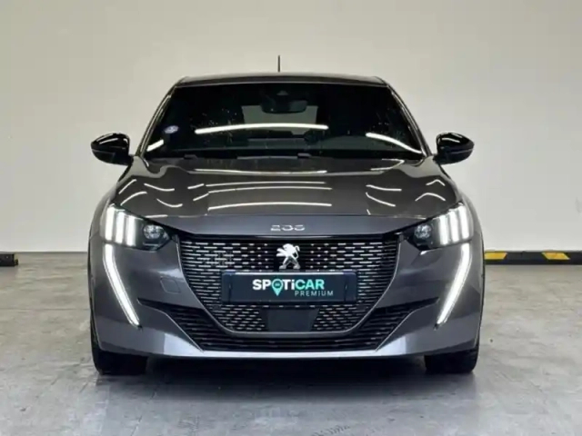 Peugeot 208 1.2 puretech 100ch s&amp;s gt eat8 — photo 2