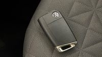 Volkswagen Tiguan 2.0 TDI 150ch Life Plus DSG7 — photo 16