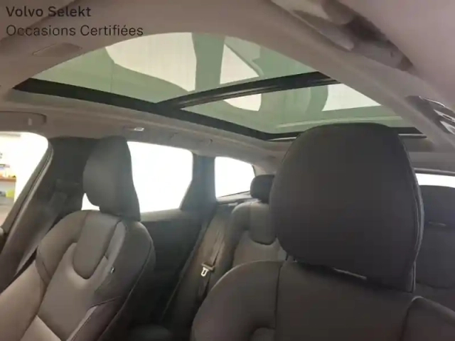 Volvo Xc60 t6 hybride rechargeable 253 + 145ch plus style dark geartronic 8 awd — photo 30