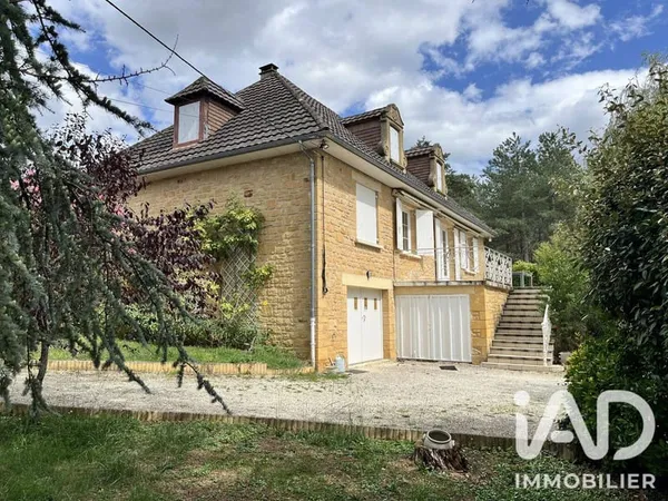 Maison 7 pièces 148 m²
