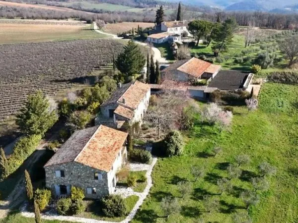 Villa 38 pièces 1200 m²
