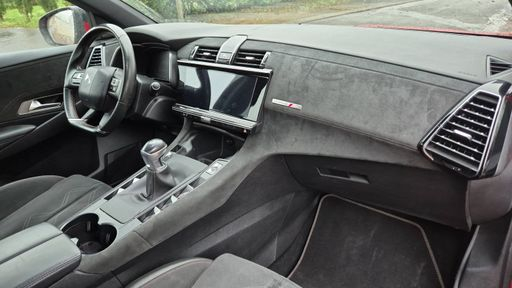 DS DS7 Crossback 1.5 BlueHDi 130 - Performance Line – 2019 – 154936 km – Diesel – Boîte Manuelle — photo 10