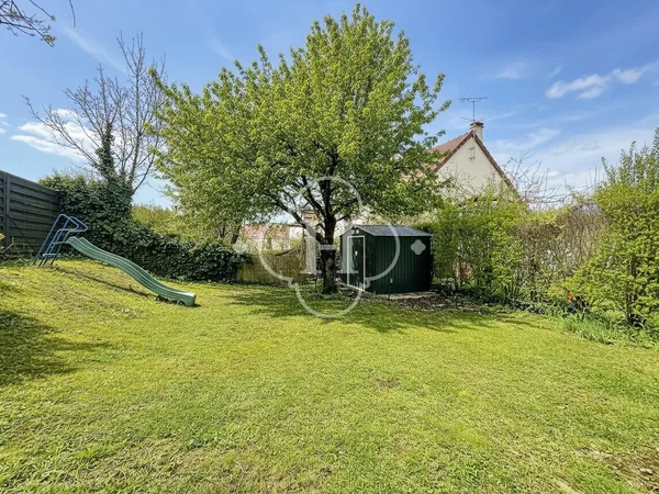 Mareil Sur Mauldre - Jolie maison 4 pièces 100 M²