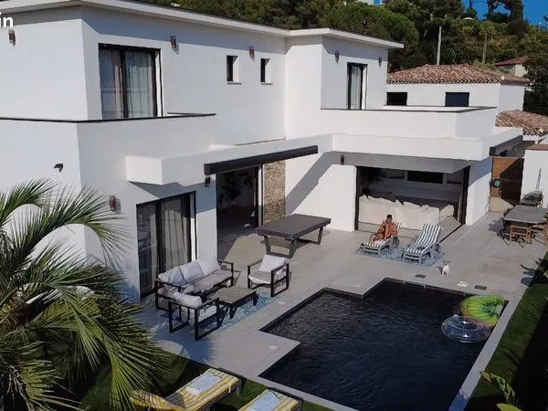Villa moderne aux belles prestations