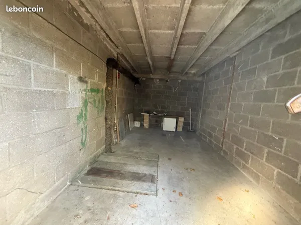 Parking + Box