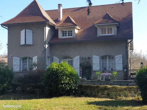 Vente 2 maisons + terrain constructible