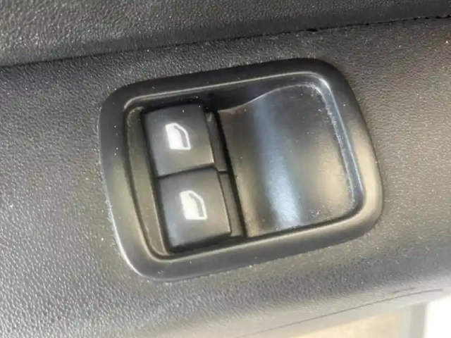Citroën C3 sté 1.5 bluehdi 100ch s&amp;s bvm 6 feel 2 places societe — photo 10