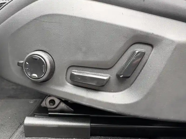 Volvo Xc60 t6 awd hybride rechargeable 253 ch+145 ch geartronic 8 — photo 28