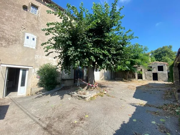 Maison 9 pièces 182 m²