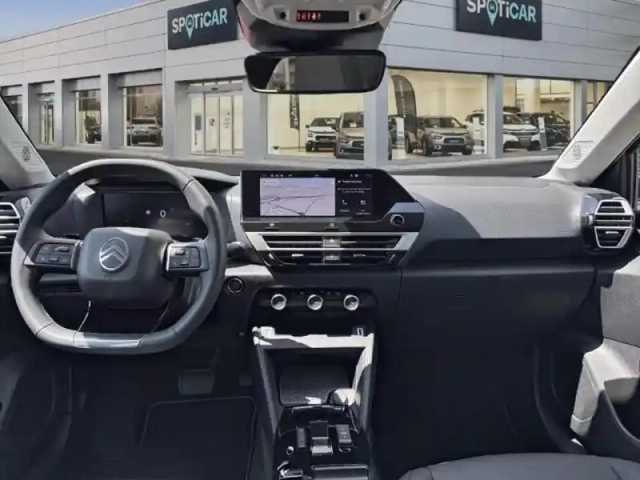 Citroën C4 1.2 130ch s&amp;s max automatique — photo 9