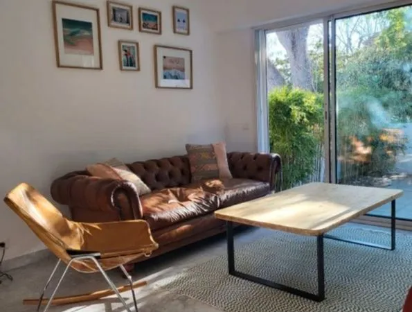 Appartement atypique en triplex de 92 m² avec terrasses, garage et parking