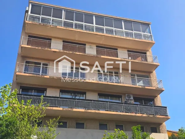 T4 lumineux avec terrasse, garage et fort potentiel !