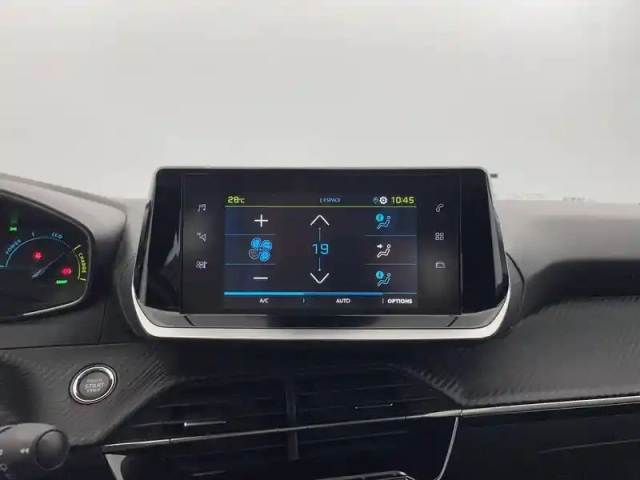 Peugeot 208 electrique 50 kwh 136ch — photo 20