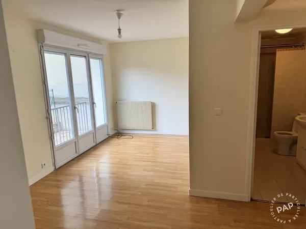Studio 1 pièce 28 m²