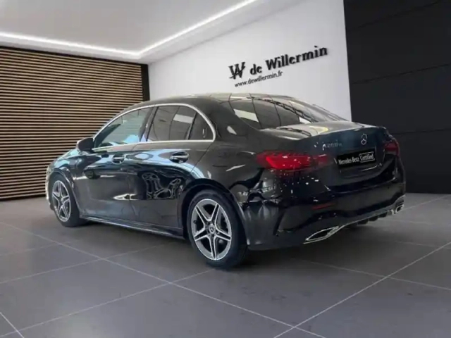 Mercedes Classe A 200 d berline amg line — photo 7
