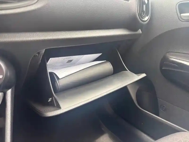 Kia Picanto 1.2 dpi 84ch bvm5 — photo 11