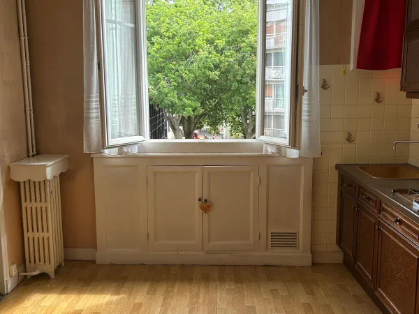 Boulogne-Billancourt - 2 pièces lumineux de 28 m² à rénover avec cave