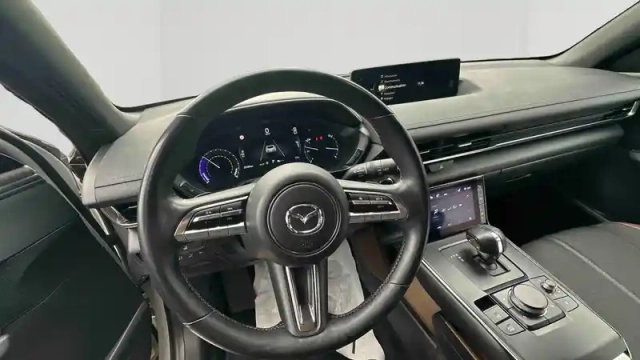 Mazda Mx-30 e-skyactiv 145 ch — photo 15