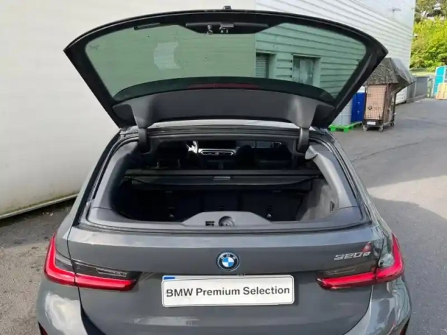 Bmw Serie 3 série 3 touring 320ea 204ch m sport — photo 6