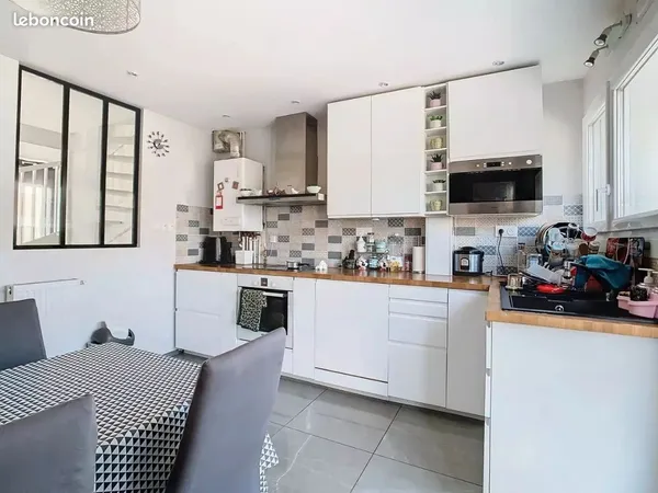 Location maison de ville avec jardin 89 m²