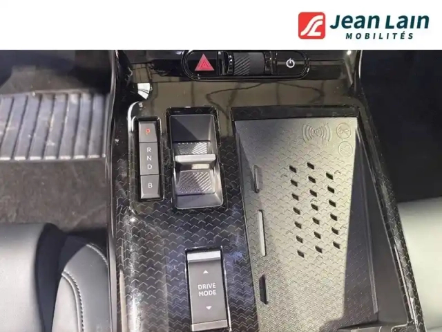 Citroën C5 Aircross hybride rechargeable 225 ch e-eat7 — photo 13